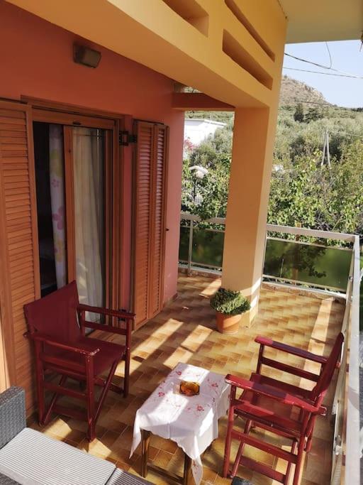 Sunshine Studio Villa Kíssamos Exteriör bild